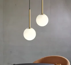 Suspension, Tacoma, laiton antique, abat-jour Tacoma Glass opalin, IP44, Ø13,5cm, H185cm - Astro