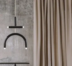 Suspension, TRN E2, noir, L36cm, H63cm - Pani Jurek