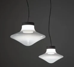 Suspension, Trottola L, verre blanc, structure noire, LED, dim, 2700K, 1260 lm, Ø47,5cm, H31cm - Brokis
