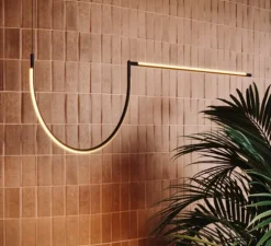 Suspension, Tubs longiligne avec arche, noir, LED, 2700K, 2050 lm, L160cm, H250cm - LEDS C4