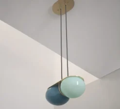 Suspension, Twin 3.0, Bleu, laiton brossé, L28cm, H15cm - SkLO Studio