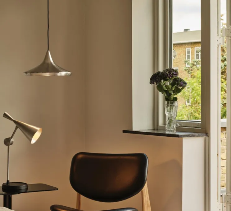 Suspension, Unbeaten Wide, aluminium, LED, dim, 3000K, 800 lm, Ø36cm, H16cm - Tom Dixon